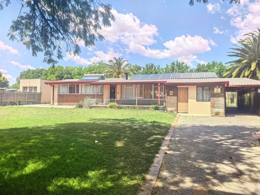 5 Bedroom Property for Sale in Sasolburg Ext 15 Free State
